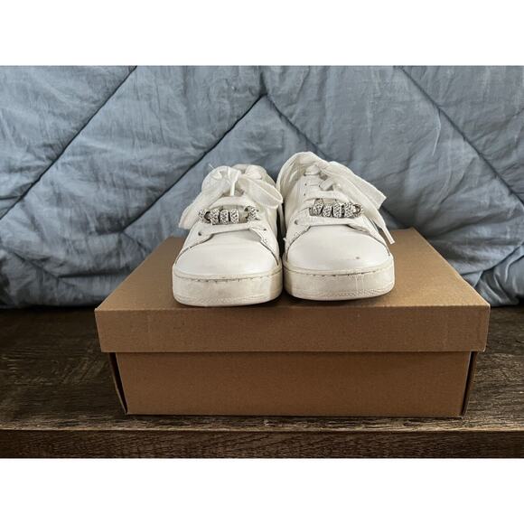 Steve Madden White Jisla Tennis Shoes Girls size 1 - Picture 1 of 6